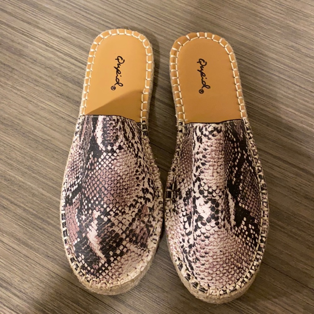 Slide on shoes